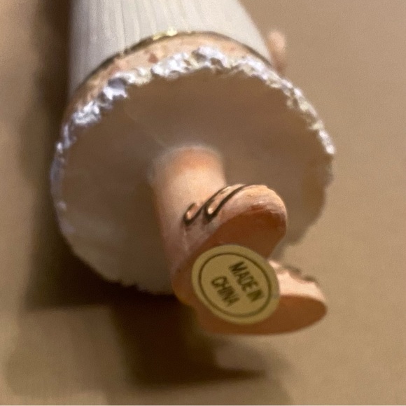 Artic Santa ornament, beige tones, Christmas - Picture 3 of 6